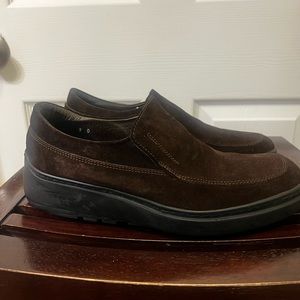 Banana Republic brown suede shoes, size 9